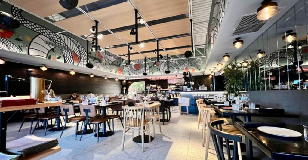This Lively Spanish Restaurant in Doral Is Perfect for a Girls’ Night Out