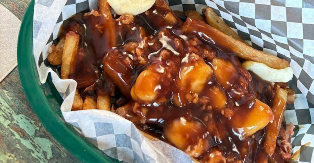 This Mount Dora Spot Is a Gluten-Free Favorite Serving Crispy Loaded Fries and Comfort Food Without Compromise