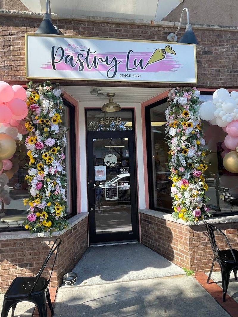 Where to Find Pastry Lu