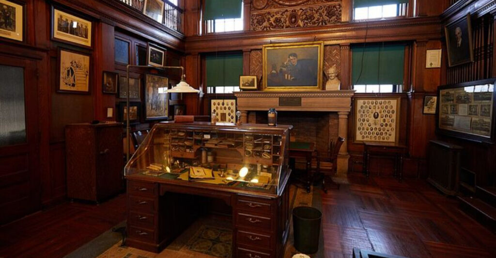 This New Jersey Site Lets You Walk Through Thomas Edison’s Real Workshop and Home