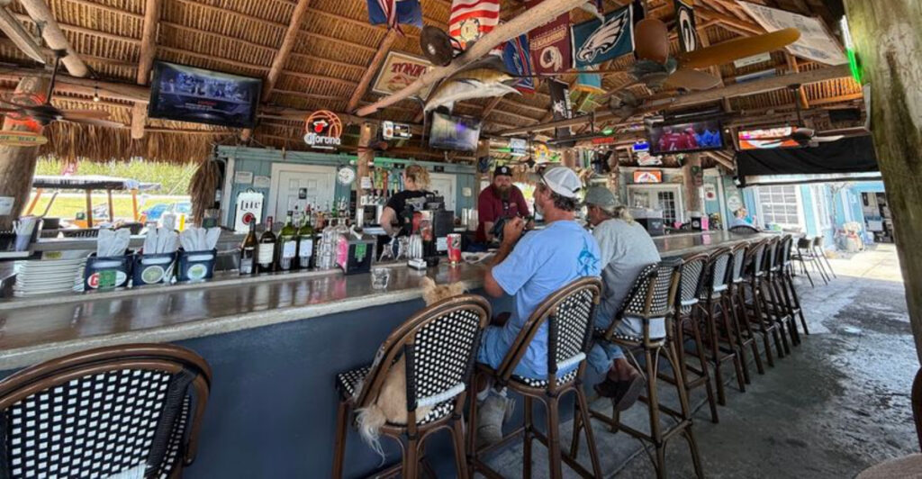 This No-Frills Seafood Shack in Summerland Key Is Where Locals Go for the Freshest Catch and Sunset Vibes