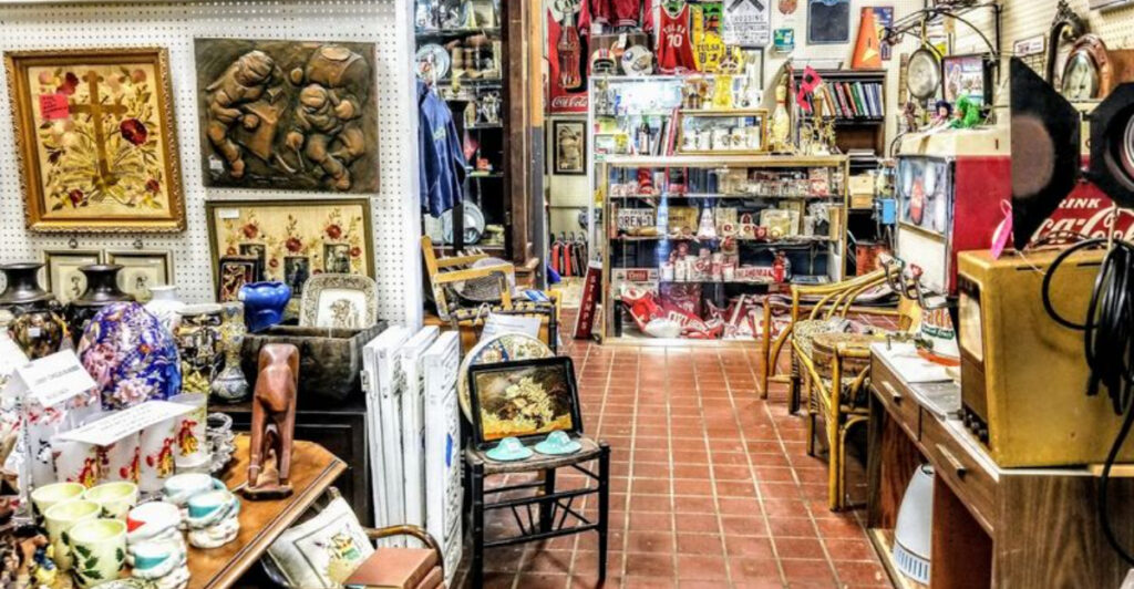This Oklahoma Antique Mall Is Full of Rare and Unexpected Finds