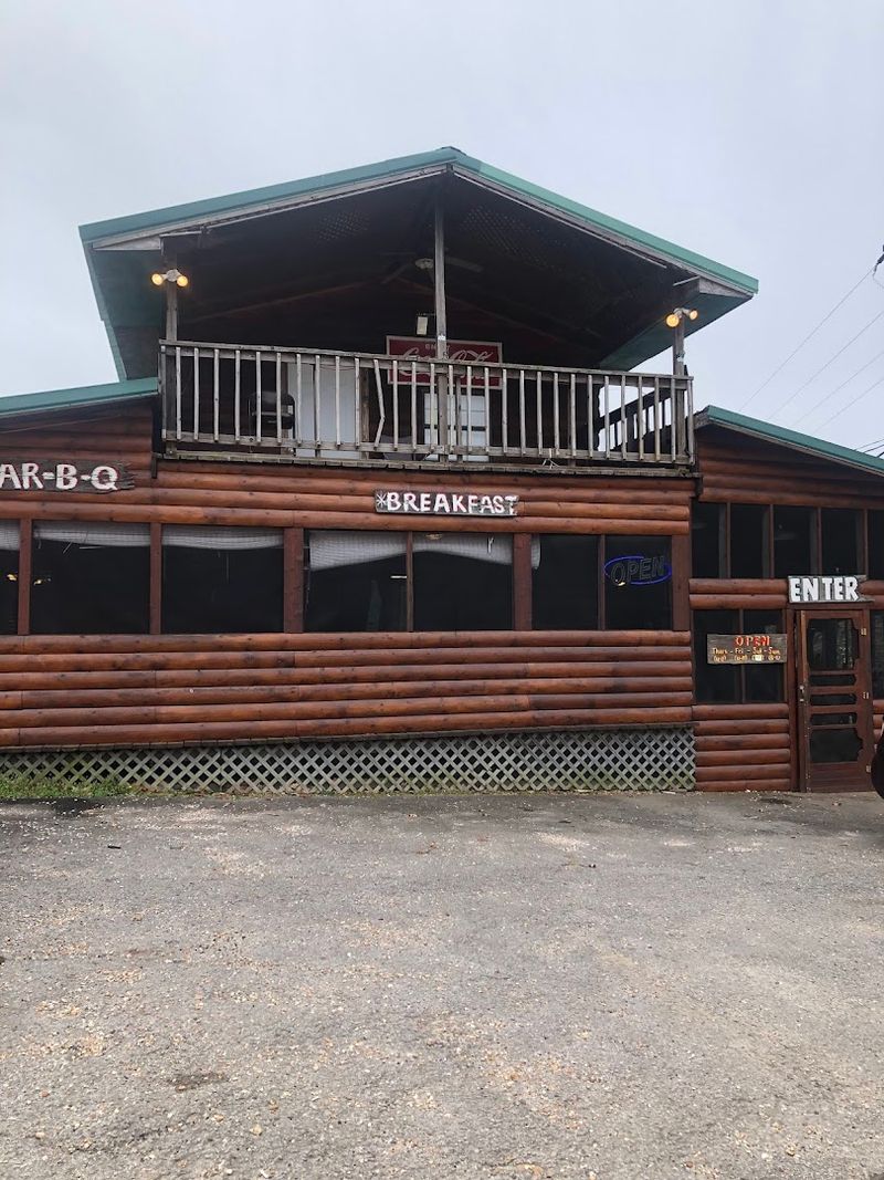 Finding Big Daddy's on the Lake Tenkiller Shore