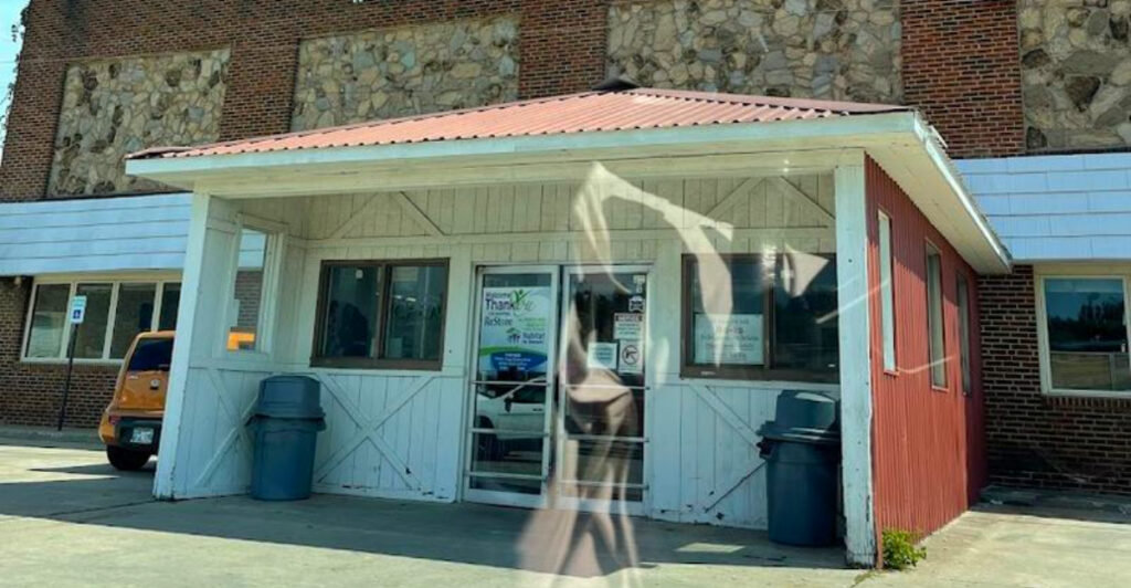 This Oklahoma Thrift Store Is Where Treasure Hunting Gets Serious
