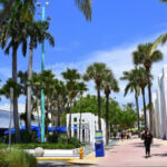 This Pedestrian Street in Miami Beach Is Full of Shops, Cafés, and Art