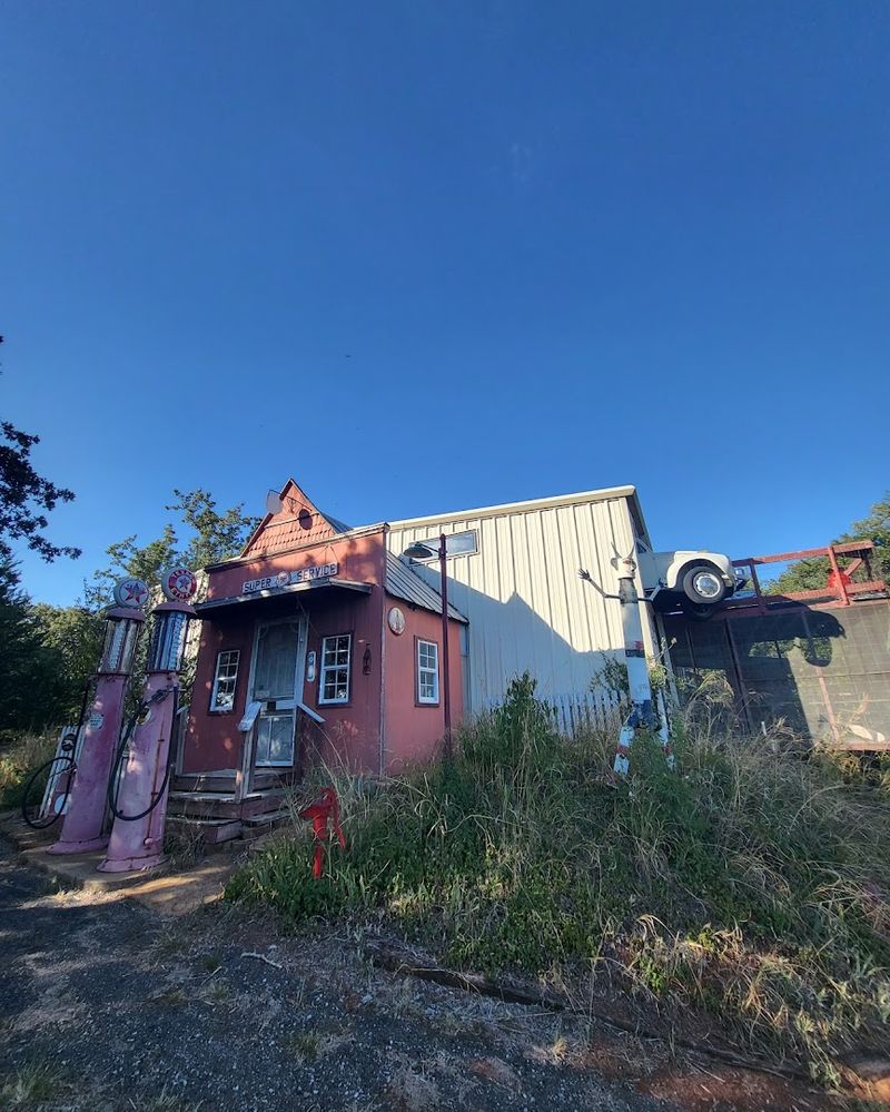 Where to Find This One-of-a-Kind Stop