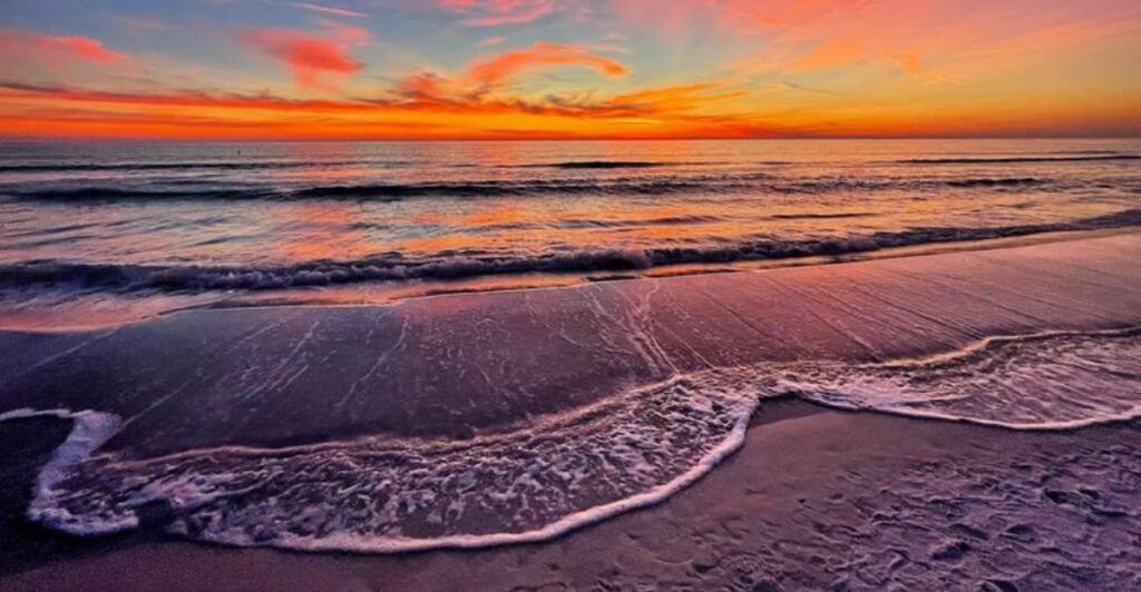 This Secluded Anna Maria Beach Feels Like a Hidden Slice of Old Florida with Unmatched Sunset Views