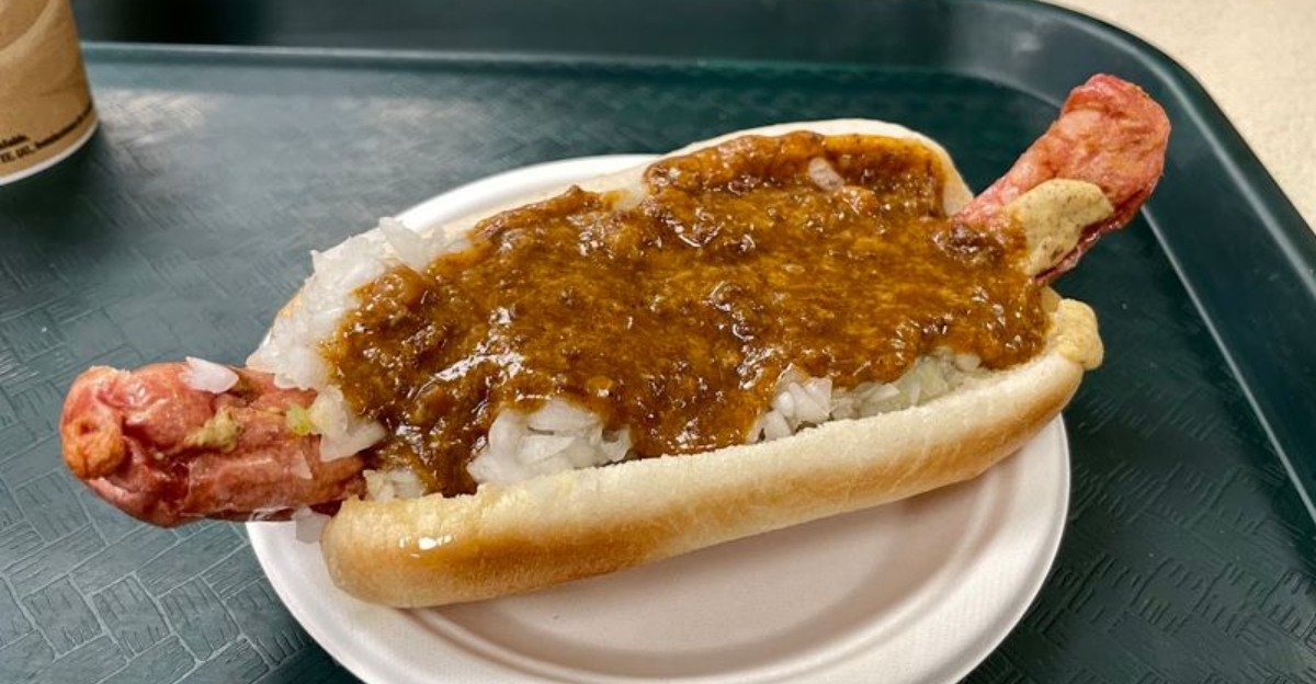 This Texas Wiener Joint Turned Clifton Into a Quiet Food Pilgrimage