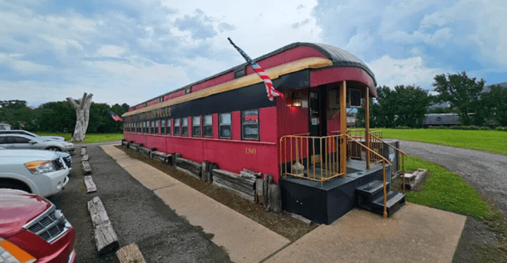 This Unique Oklahoma Restaurant Is Set Inside a Classic Train Car