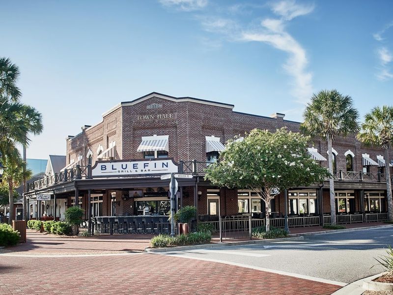 A Nautical Home at Brownwood Blvd