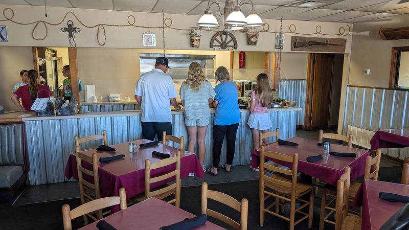 The Atmosphere: Honest and Unpretentious