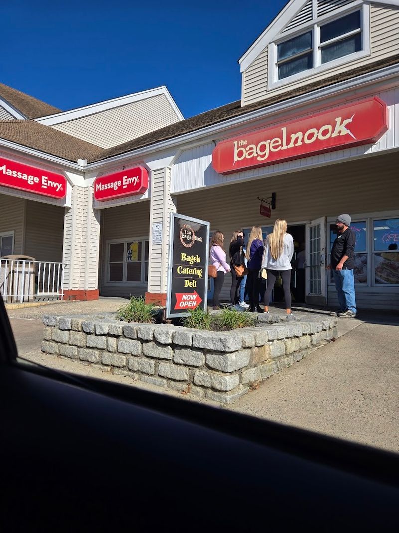 The Crowd Situation and Weekend Waits