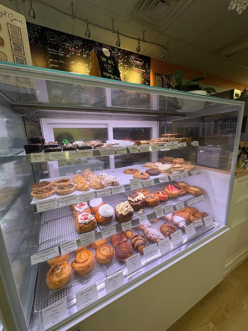 Why Pastry Lu Keeps Growing Its Following