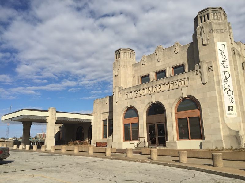 The Art-Deco Architecture Worth Admiring