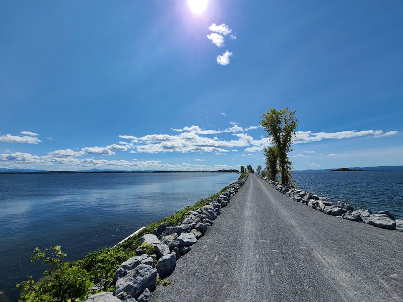 Vermont - Island Line Rail Trail