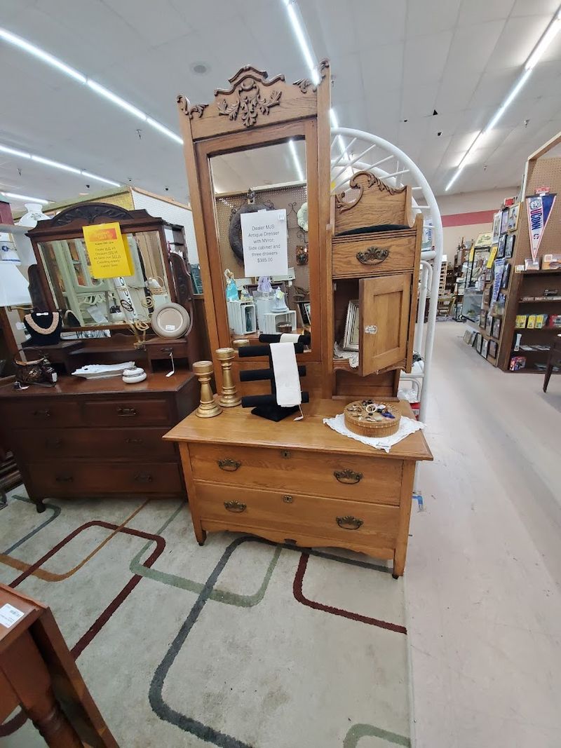 Antique Furniture Pieces That Are Actually Worth Buying