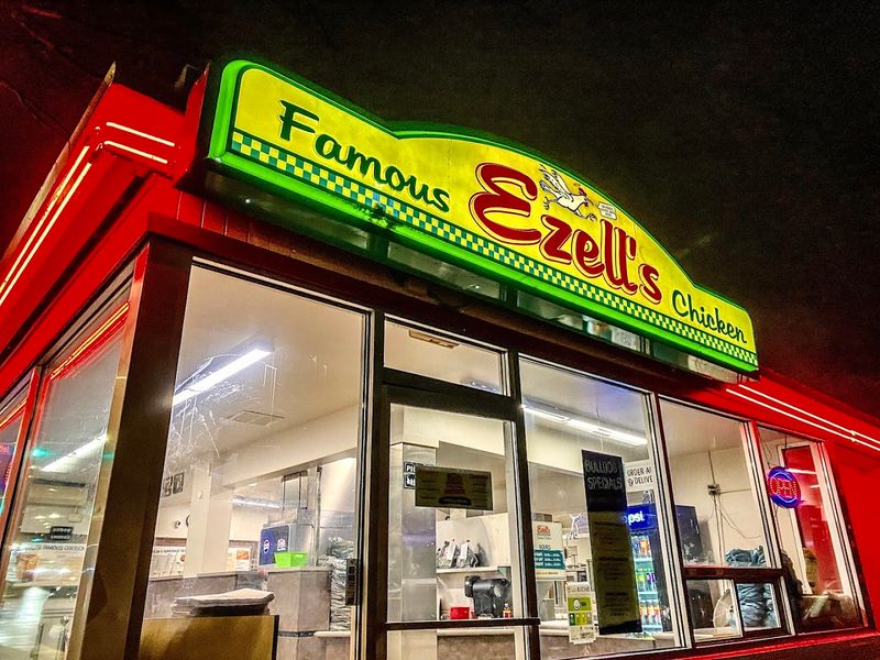 Washington: Ezell’s Famous Chicken, Seattle