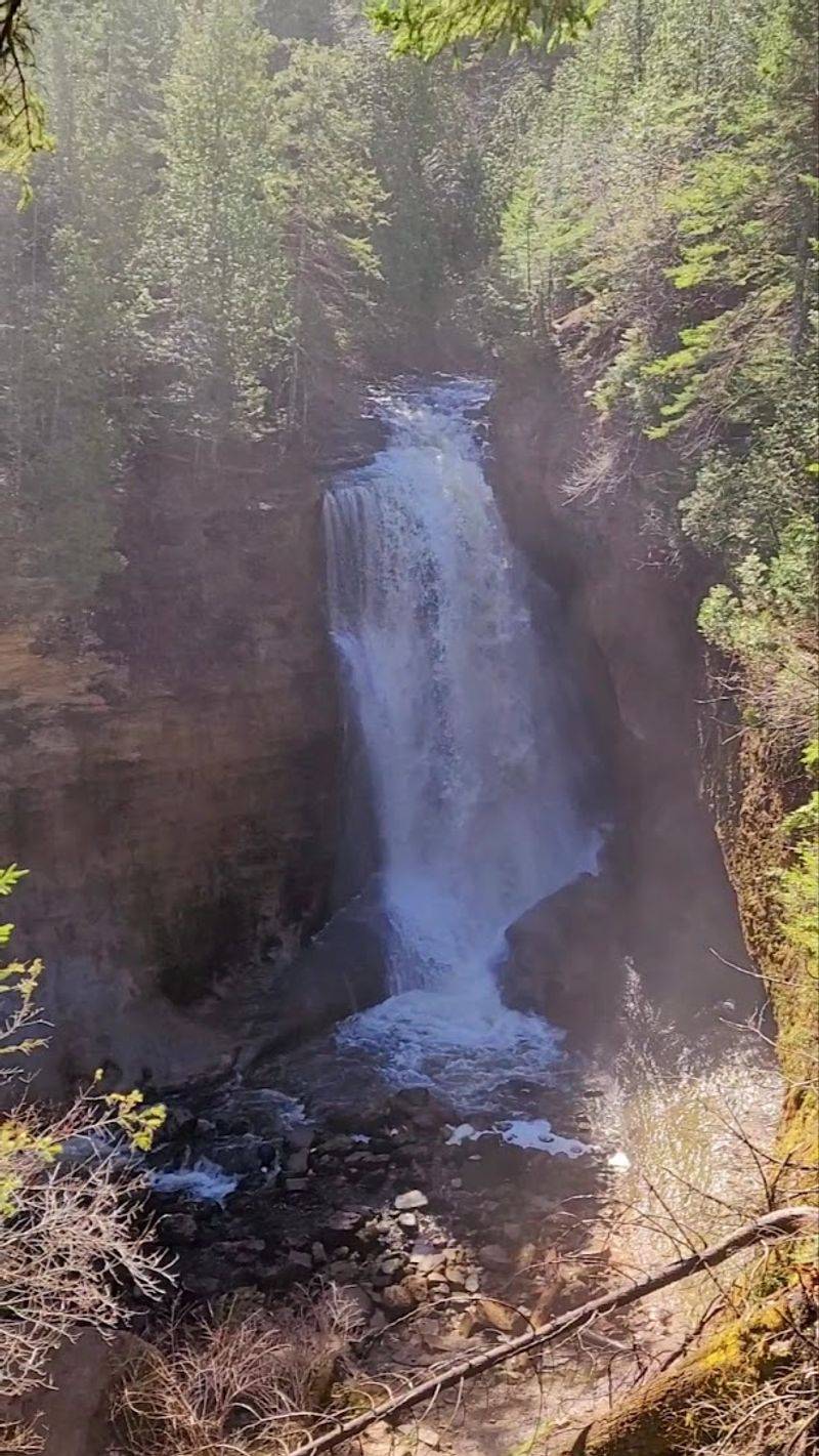 The Atmosphere on the Trail and at the Falls