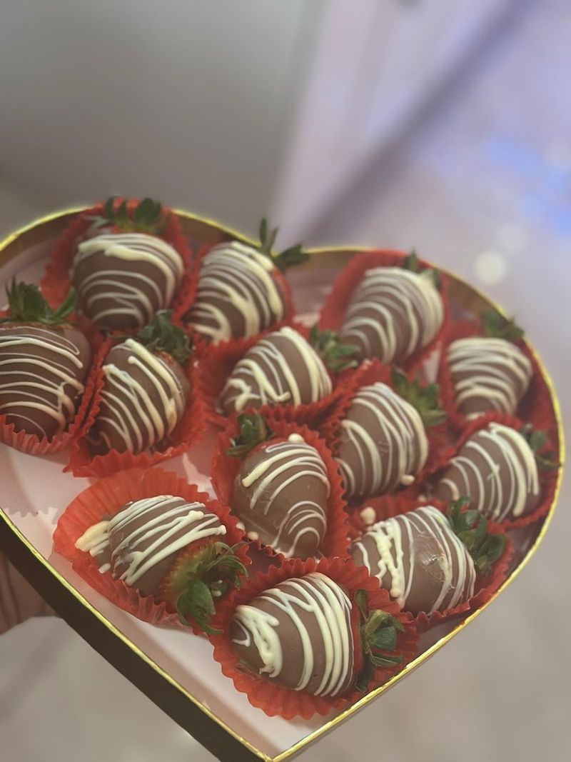 Chocolate-Dipped Strawberries and Fruit Cups