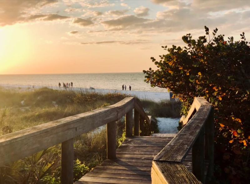 A Nod to the Old Florida That Still Lingers Here