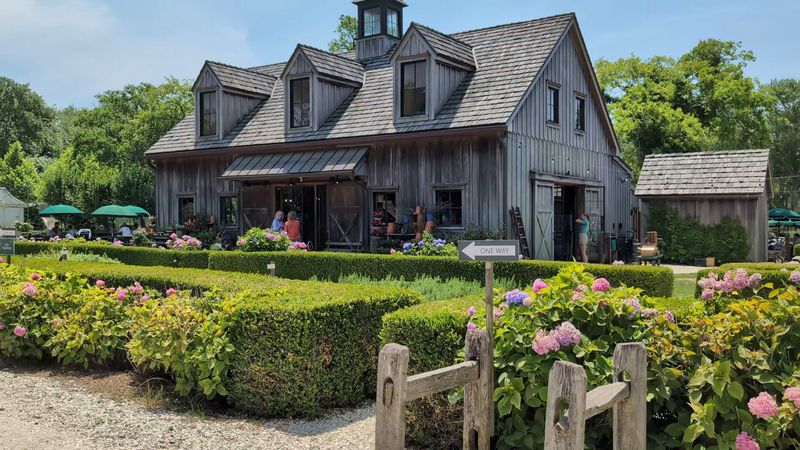 Best Seasons to Visit