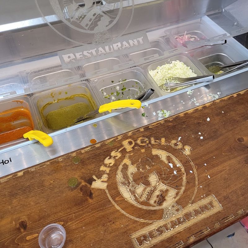 Kiss Pollos Estilo Sinaloa — Phoenix, Arizona