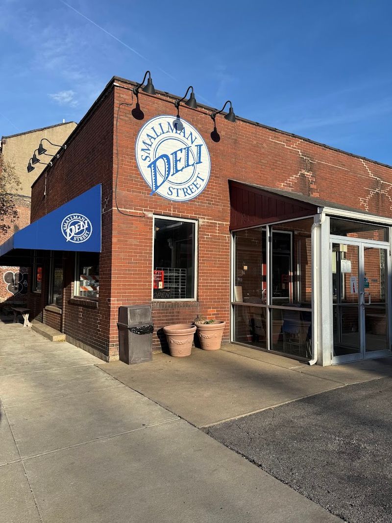 Planning Your Visit to Smallman Street Deli