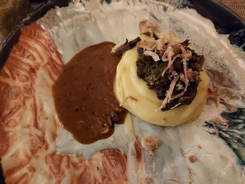 The Art of Thoughtful Service