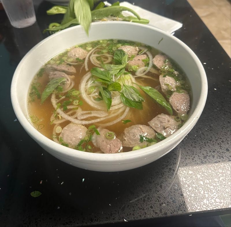 How Pho 79 Compares to Other South Florida Locations