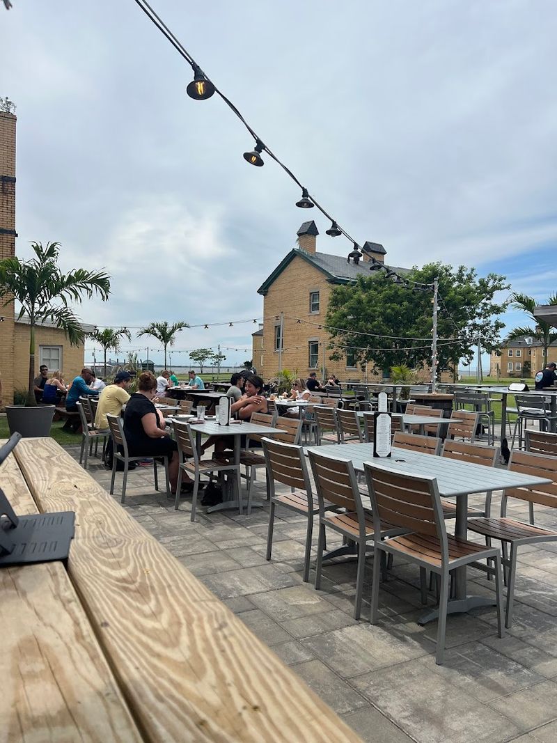 The Historic Grounds Make A Great Pre-Meal Walk