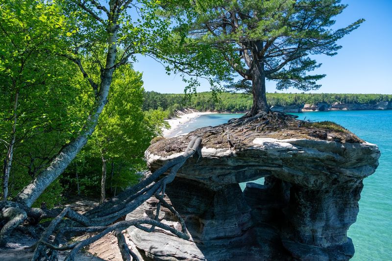 The Geology Behind the Pillar