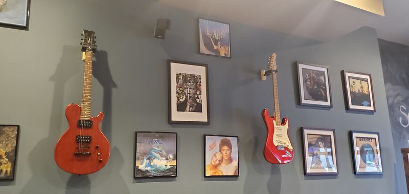 The Rock 'n' Roll Theme That Actually Holds Up