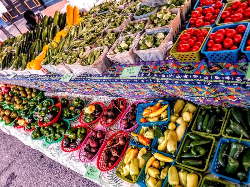 The Seasonal Rhythm of Fresh Produce
