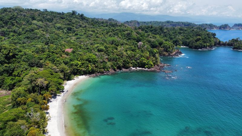 Costa Rica (Arenal + Manuel Antonio)