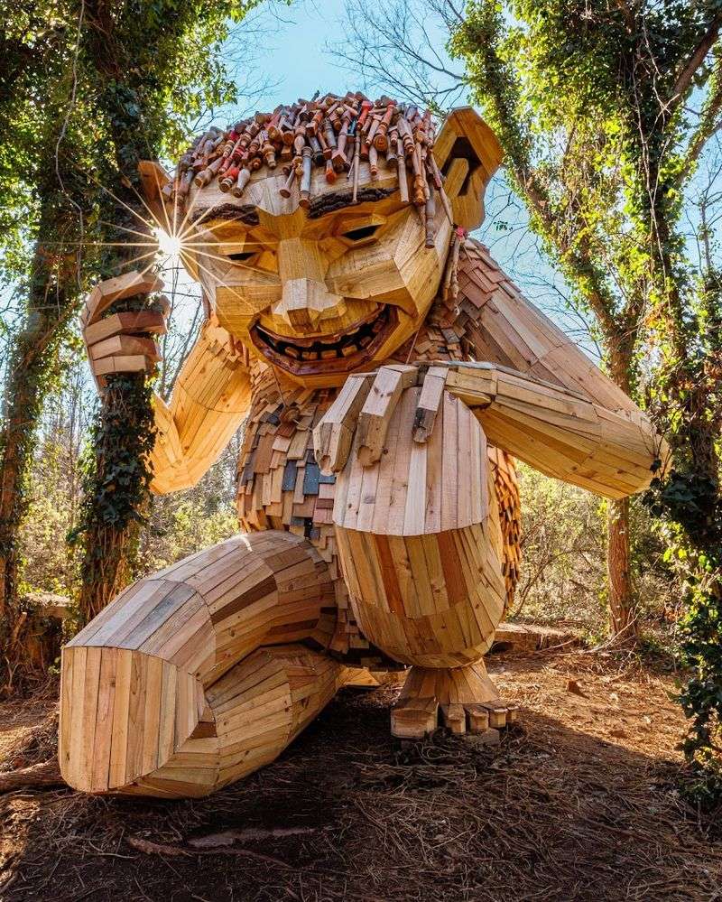 Connecting Big Rusty to the Broader Dambo Universe