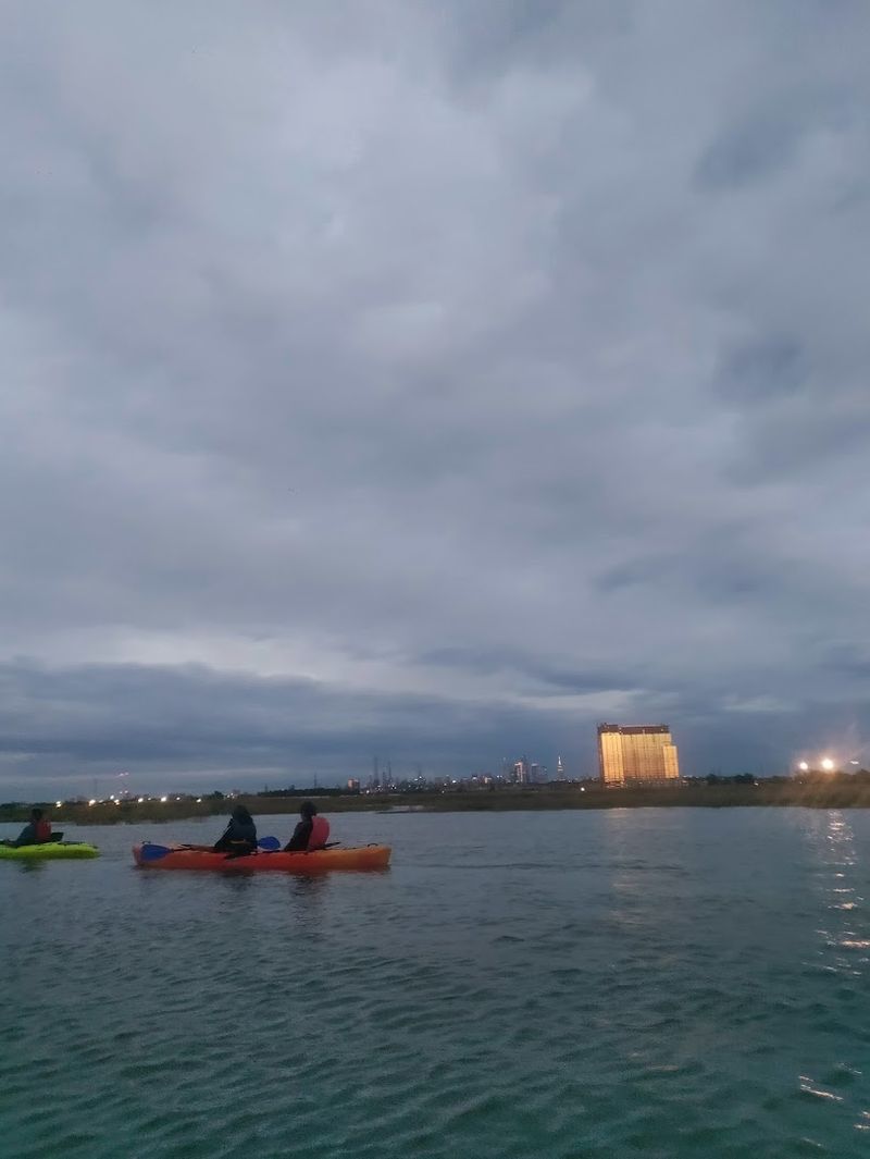 The Moonlight Kayak Experience