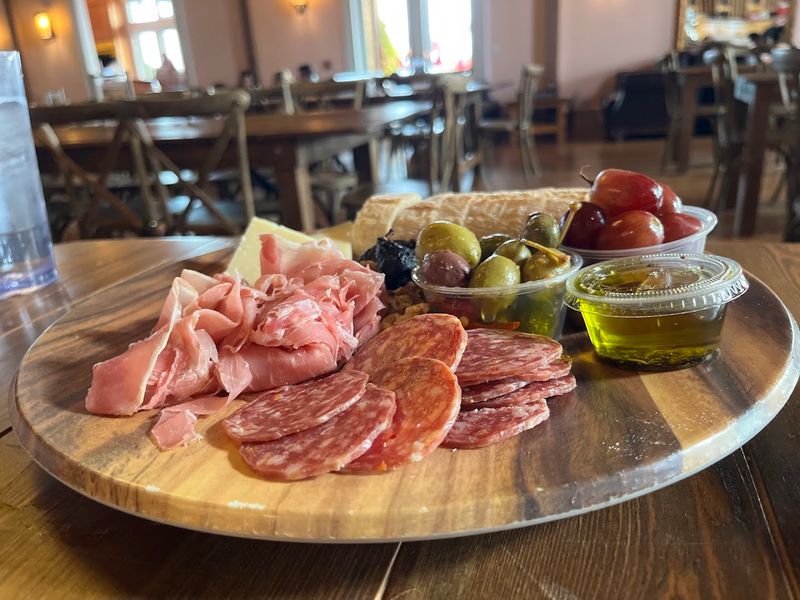 The Food Menu That Keeps People Coming Back