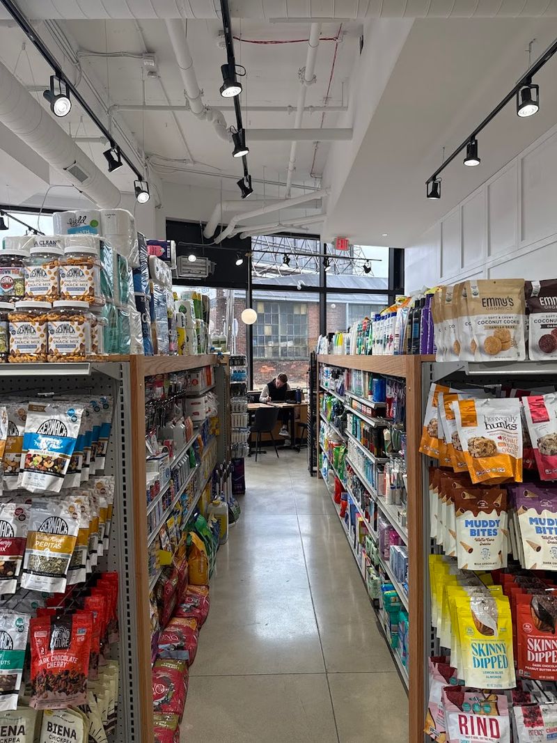 The Grocery Side: Organic, Eclectic, and Actually Useful