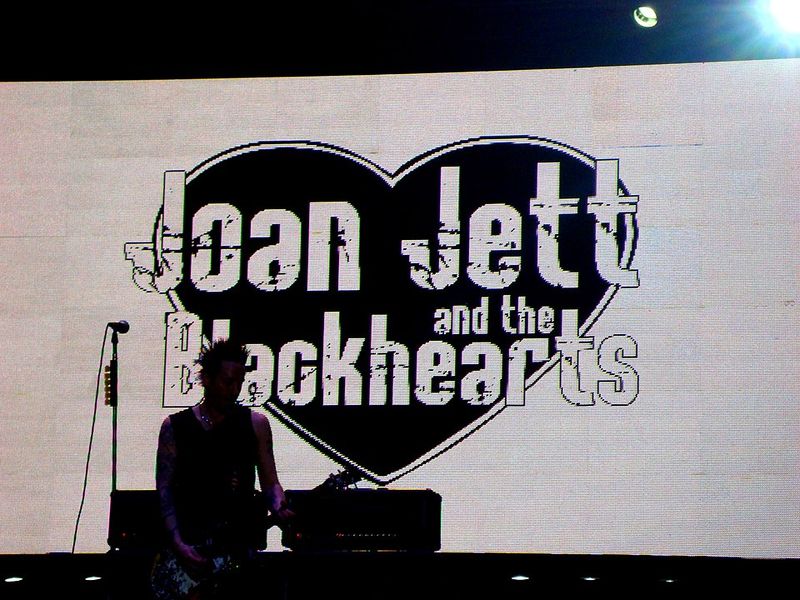 'I Love Rock 'n' Roll' - Joan Jett and the Blackhearts (1982)