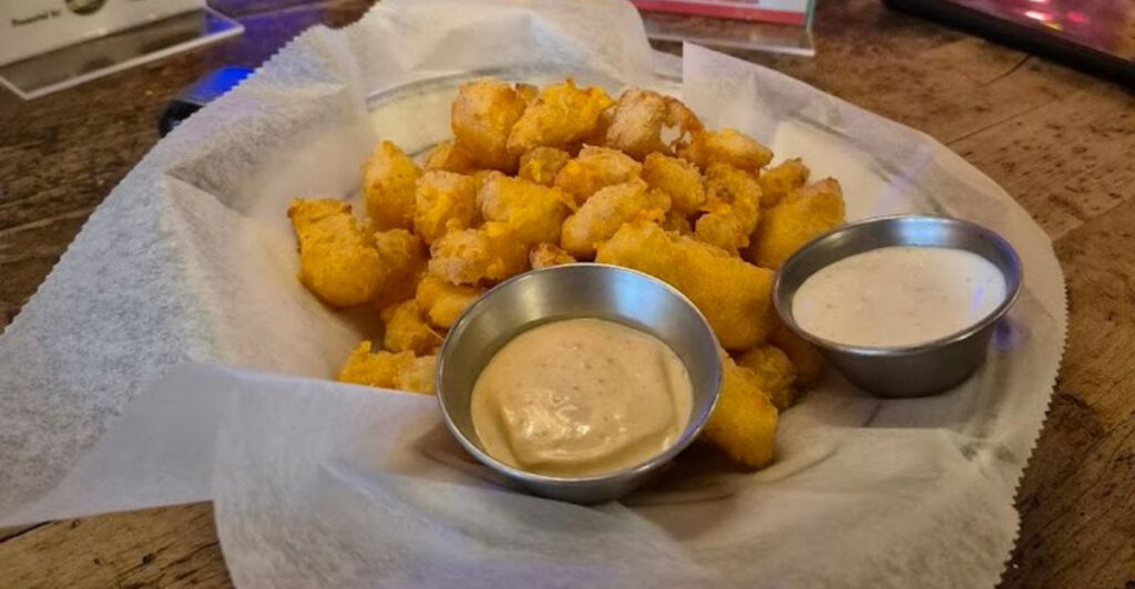 10 Can’t-Miss Places in Wisconsin for Fresh and Fried Cheese Curds