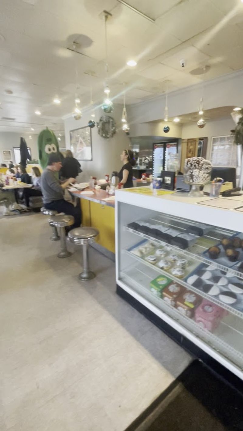 Noshville Delicatessen (Nashville) — The Gold Standard