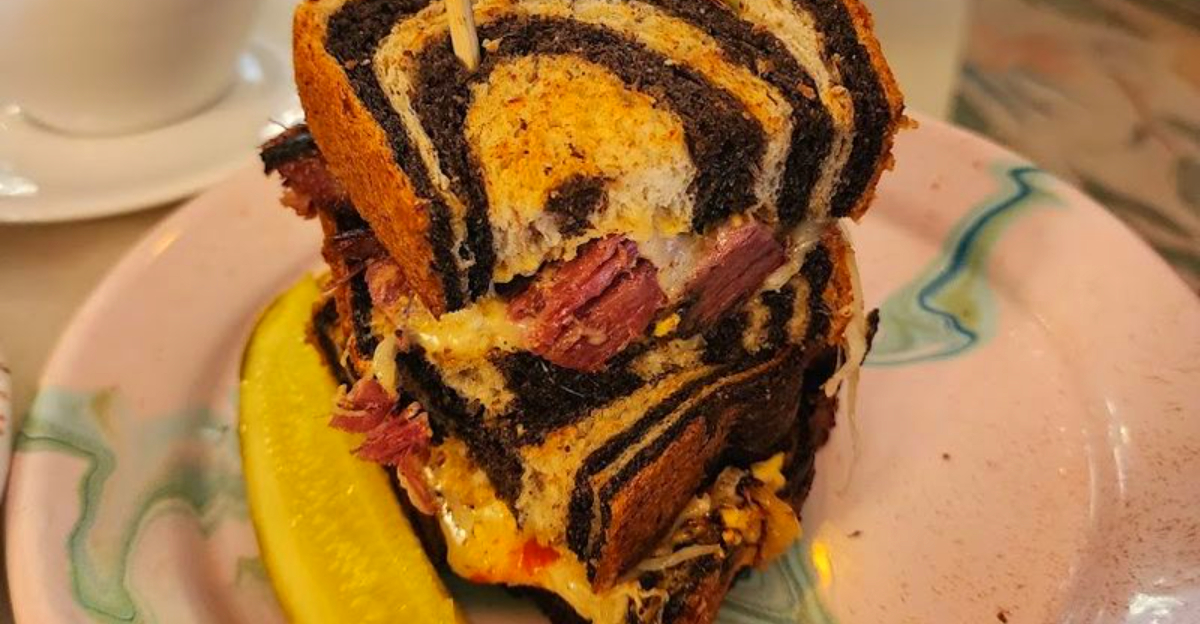 10 Must-Try Reuben Sandwich Spots in Tennessee Locals Love