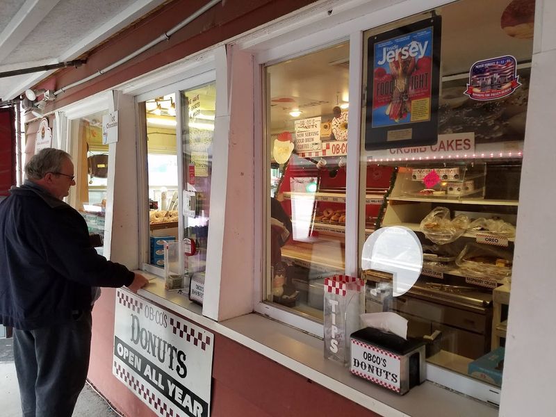 OB-CO's Donuts, Toms River