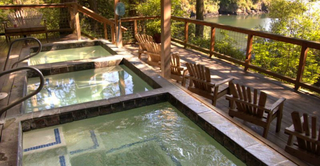 11 Stunning Hot Springs in Washington Perfect for a Peaceful Escape