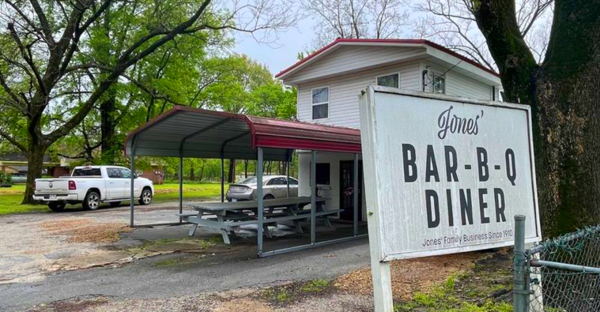 12 Hidden BBQ Spots You’d Never Find Without a Local