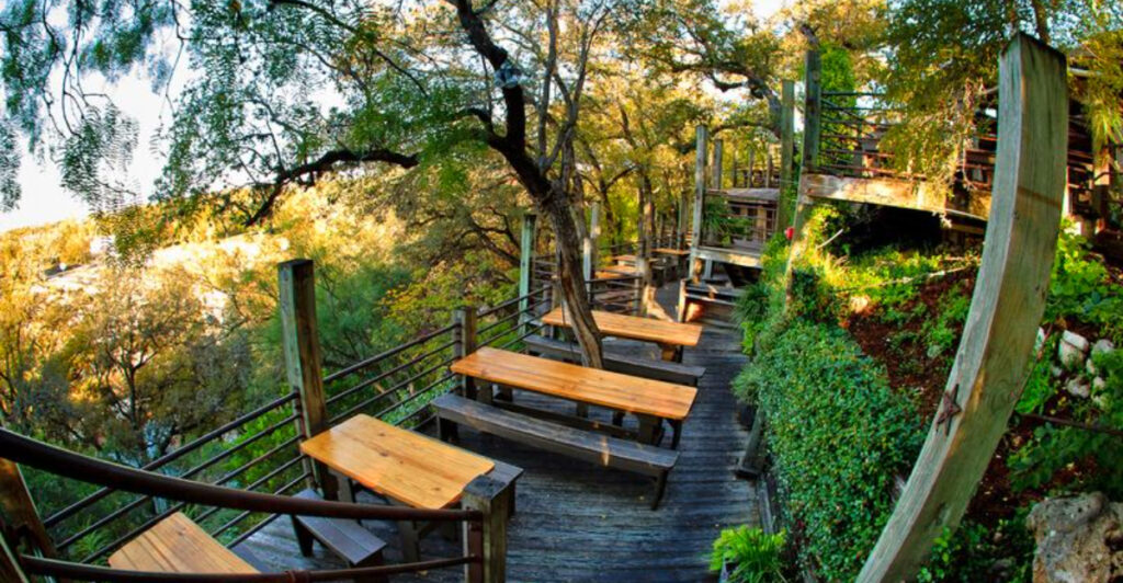 12 Hidden Steakhouse Gems in Rural Texas That Are Always Busy
