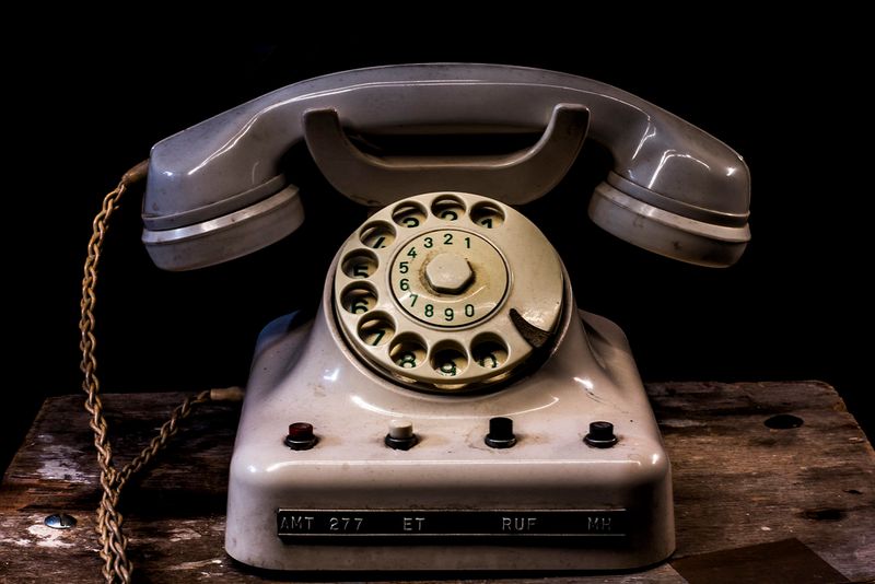 No Instant Communication