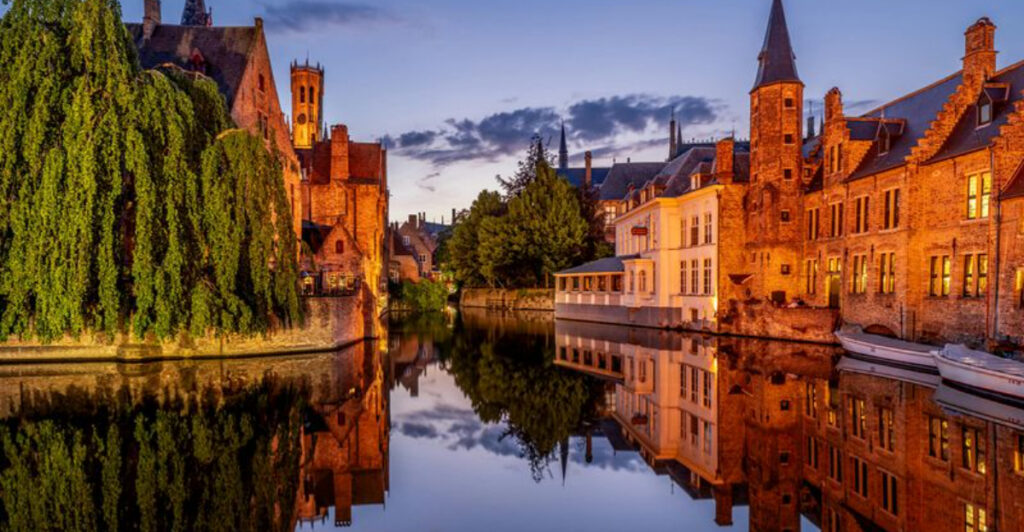 13 European Destinations That Are Victims of Their Own Popularity