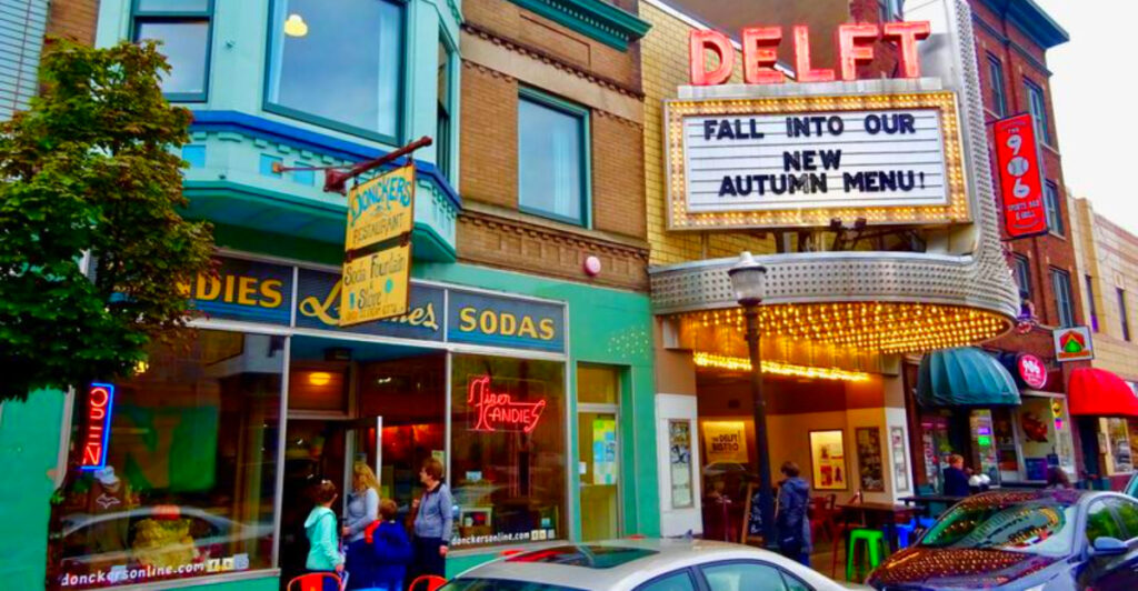 10 Michigan Breakfast Spots Worth the Drive – Think Pancake Stacks, Omelets, and Fresh Coffee