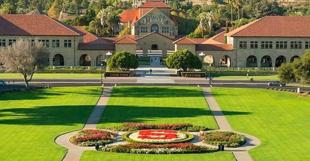 13 World-Class Universities Known for Prestige and Excellence